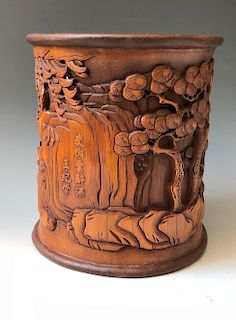 CHINESE ANTIQUE WOOD CARVING BRUSHPOT