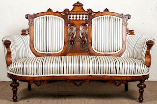 Fine Antique Victorian Upholstered Settee