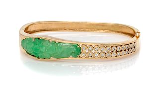 A 14 Karat Yellow Gold, Jade and Diamond Bangle Bracelet, 13.60 dwts.