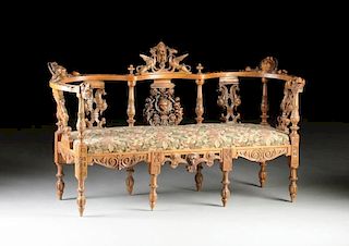 A RENAISSANCE REVIVAL CARVED WALNUT SETTEE, POSSIBLY ITALIAN, LATE 19TH/EARLY 20TH CENTURY,
