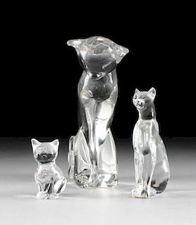 A GROUP OF THREE CONTINENTAL CLEAR CRYSTAL FIGURES, 20TH CENTURY,
