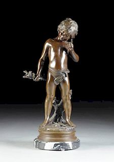 AFTER AUGUSTE MOREAU (French 1834-1917) 20TH CENTURY, A PATINATED BRONZE FIGURE OF A BOY HOLDING BIRDS,