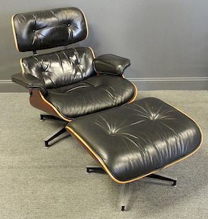 MIDCENTURY. Charles Eames Lounge Chair and Ottoman