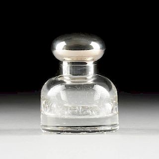 A GOLDSMITHS & SILVERSMITHS LATE VICTORIAN/EARLY EDWARDIAN STERLING SILVER MOUNTED CUT  CRYSTAL INKWELL, LONDON, CIRCA 1900-1901,