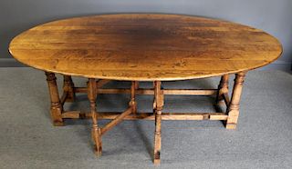 Vintage and Custom Quality Oak Hunt Table.