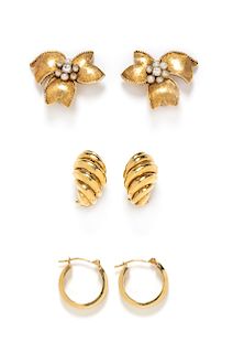 A Collection of 14 Karat Yellow Gold Earrings, 11.80 dwts.