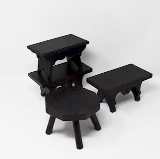 4 pieces miniature furniture