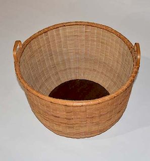 Large Nantucket basket