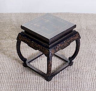 CHINESE BLACK LACQUER AND PARCEL-GILT LOW TABLE