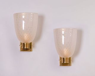 PAIR OF BRASS MOUNTED MURANO GLASS SCONCES