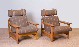 PAIR OF AKSEL DAHL OAK LOUNGE CHAIRS FOR K.P. M