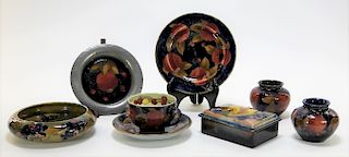 8 Moorcroft Pottery Pomegranate Pattern Vases Box