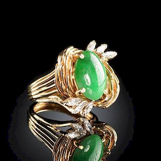 A 14K YELLOW GOLD AND CHINESE "A" JADEITE JADE LADY'S RING,