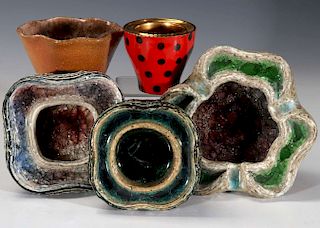 A COLLECTION OF WAYLANDE GREGORY POTTERY PIECES