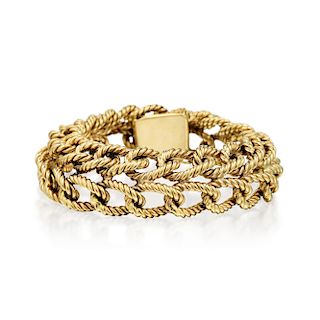 A 14K Gold Twist Cable Bracelet