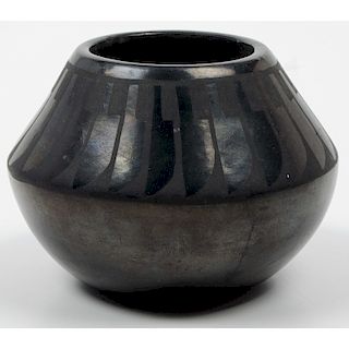 Florence Naranjo (San Ildefonso, b. 1921) Black-on-Black Pottery Jar