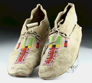 1950's Crow Indian Beaded Moccasins (pr)