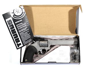 NIB Taurus Tracker 17HMR D/A Target Revolver