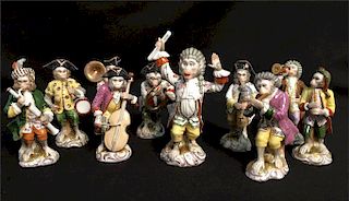 10 PC.EARLY  18THC. HOCHST PORCELAIN "MONEY BAND"