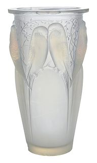 Rene Lalique Huit Perruches Vase