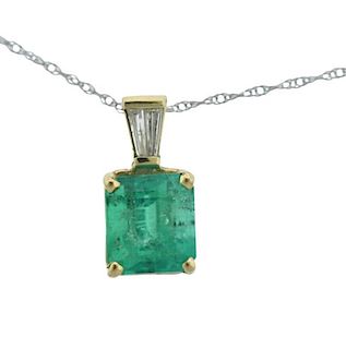 14k Gold Diamond Emerald Pendant Necklace 
