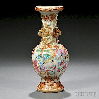 Rose Medallion Chinese Export Porcelain Vase