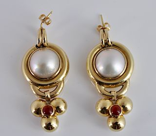 Pr. 14kt. Gold Reversible Onyx & Pearl Earrings