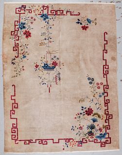 Chinese Art Deco Rug, Early 20th C: 8'11'' x 11'7''