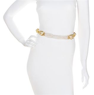 A Gianni Versace Pale Yellow Leather and Multistrand Pearl Belt, No size.