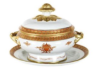 A Mottahedeh Tureen, after the Example by Lowesteie, Width of first over handles 14 1/2 inches.