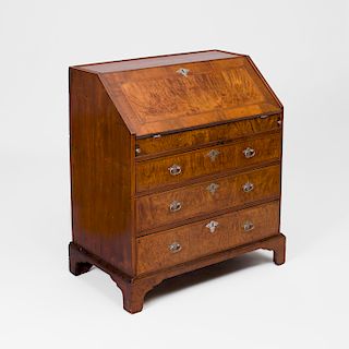American Chippendale Crossbanded Walnut and Mahogany Slant-Front Desk