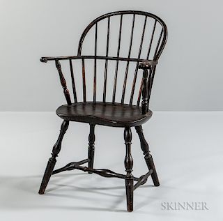 Brown-painted Sack-back Windsor Chair