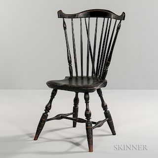 Black-painted and Gilt-decorated Brace-back Fan-back Windsor Side Chair