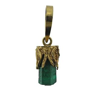 1970s Chatham Emerald 14k Gold Pendant 