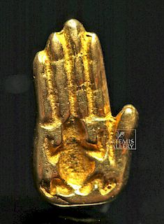 16K Gold Buddha Hand Pendant - 2.7 grams