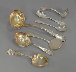 Seven piece sterling silver lot to include one large ladle (lg