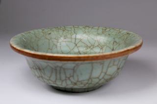 Antique Glazed Chinese Crackleware Bowl
