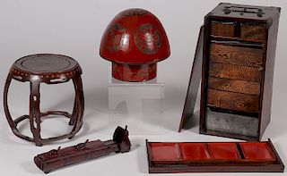 GROUP OF JAPANESE WOOD AND LACQUERWARE