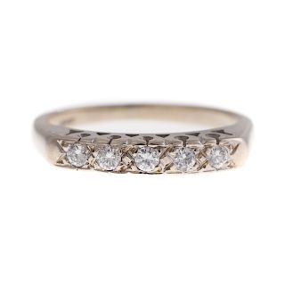 A Lady's Diamond Wedding Band in 14K White Gold