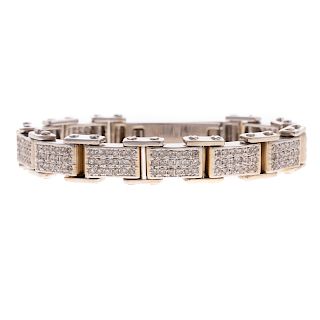 A Gent's Pave Diamond Link Bracelet in 18K