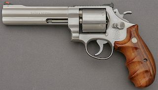 Smith and Wesson Model 627-0 Revolver
