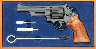 Smith and Wesson Model 35-1 22/32 Target Revolver