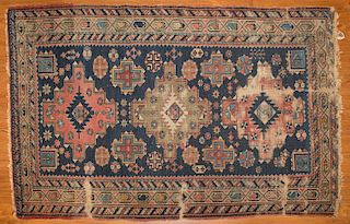Antique Shirvan rug, approx. 3.5 x 5.3