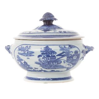 Chinese Export Nanking soup tureen
