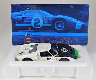 Exoto Racing Legends 1:18 Ford GT40 Diecast Car