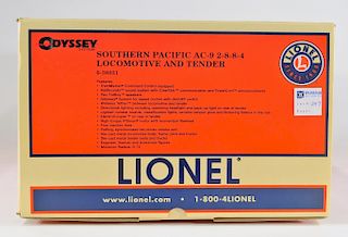 Lionel South Pacific AC-9 2884 Locomotive & Tender