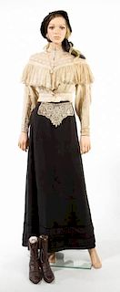VICTORIAN LADIES CLOTHING BLOUSE AND SKIRT ENSEMBLE / OUTFIT
