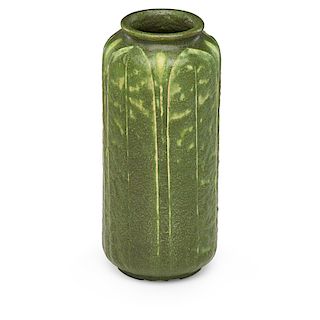 GRUEBY Cylindrical vase