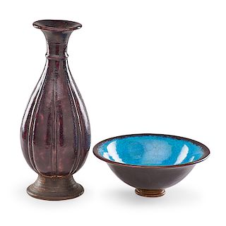 DURANT KILNS Vase and bowl