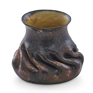 GEORGE OHR Small vase, in-body twist